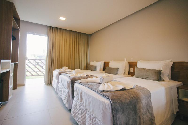 Oiti Beach Resort Tuta Ia image
