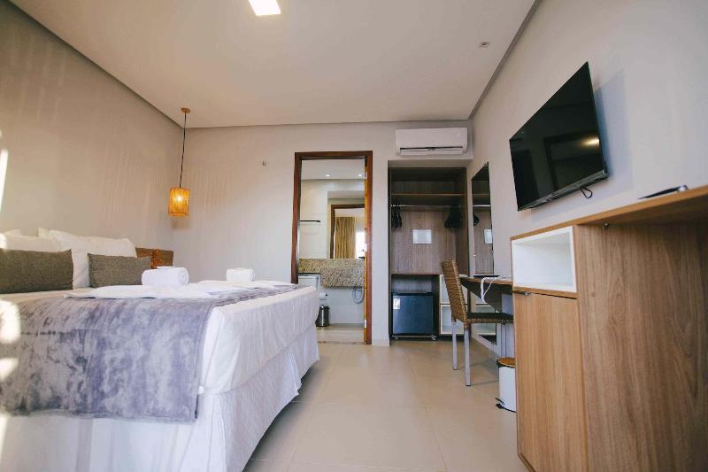 Oiti Beach Resort Tuta Ia image