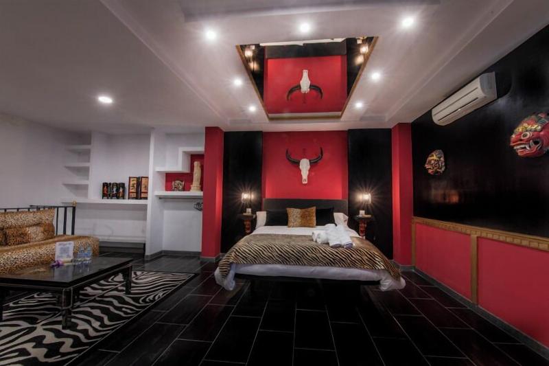 Molucano Themed Rooms image