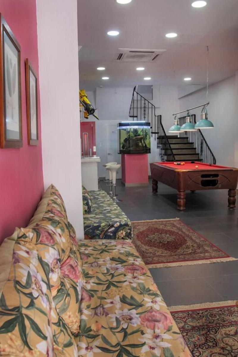 Molucano Themed Rooms image