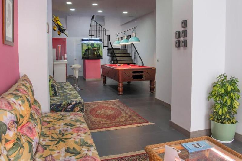 Molucano Themed Rooms image