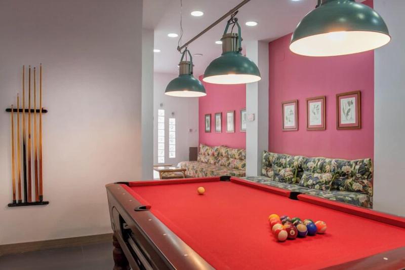 Molucano Themed Rooms image