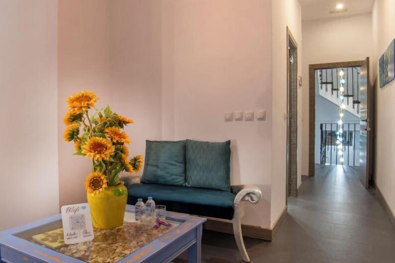 Molucano Themed Rooms image