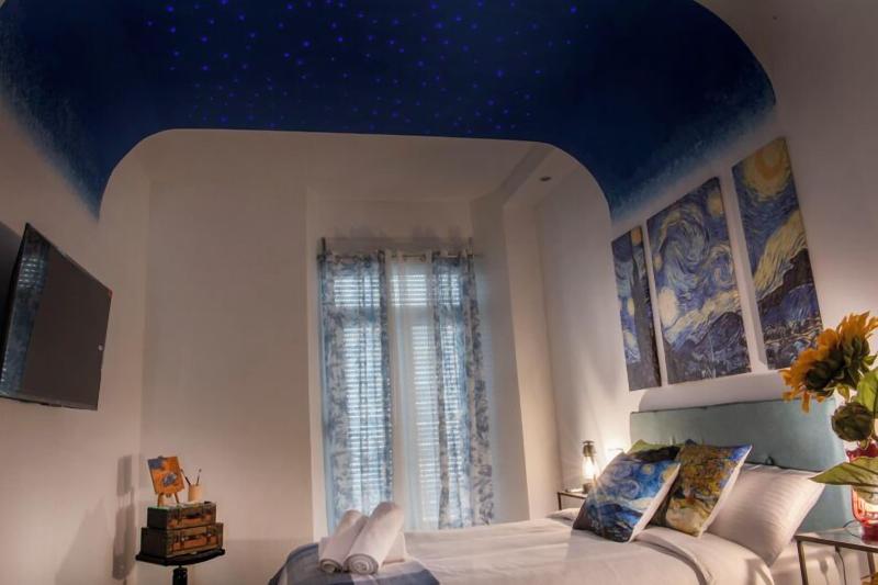 Molucano Themed Rooms image
