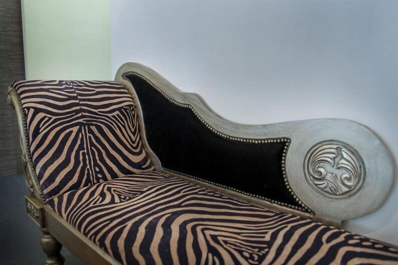 Molucano Themed Rooms image