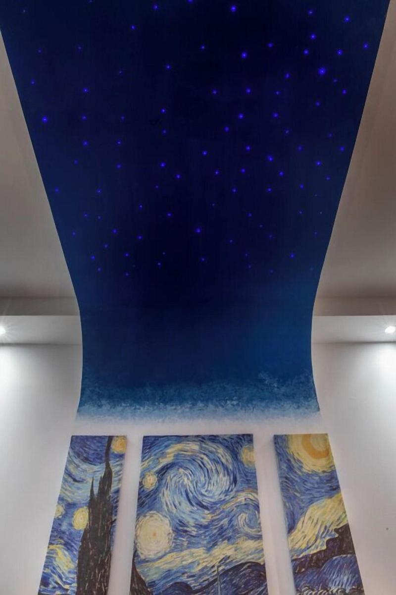 Molucano Themed Rooms image