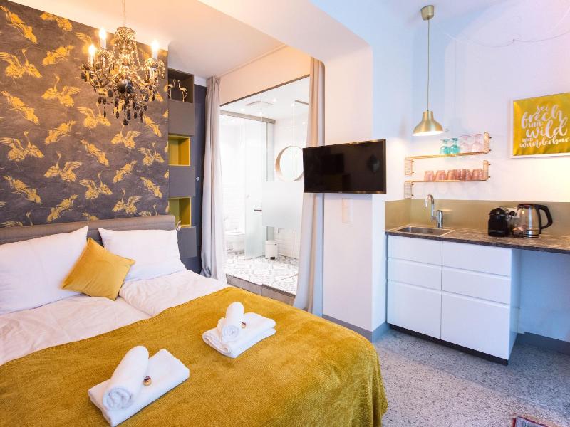 Nikolai Homes image