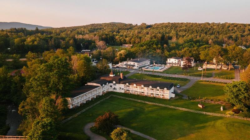 Wylder Hotel Windham image