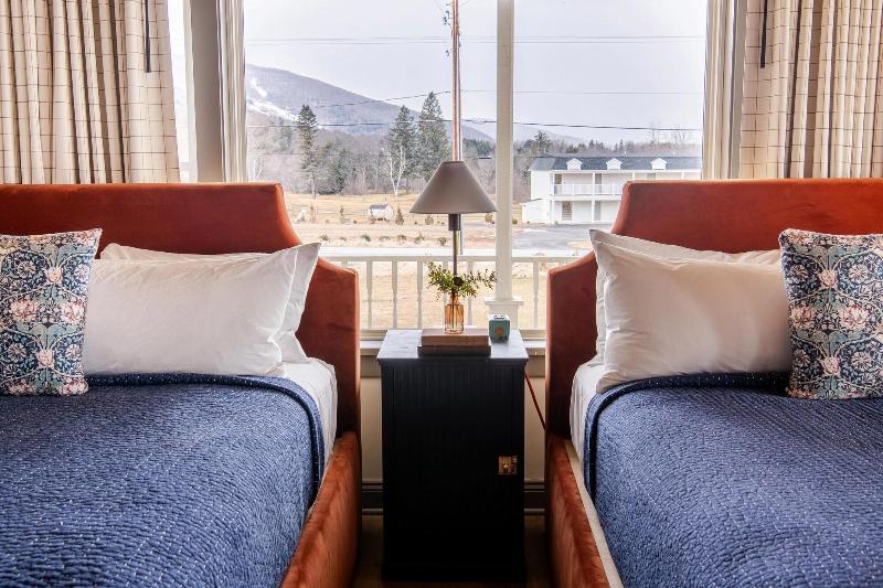 Wylder Hotel Windham image
