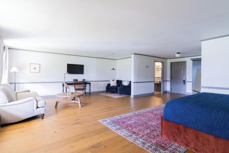 Wylder Hotel Windham image