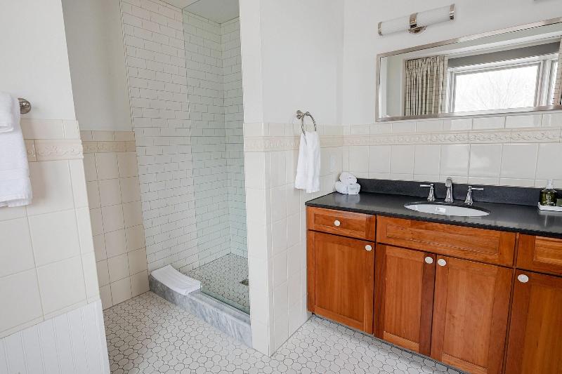 Wylder Hotel Windham image