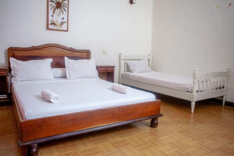 Lotus Hotel Diego image
