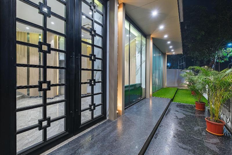 Hotel Eden Serenity Mumbai image