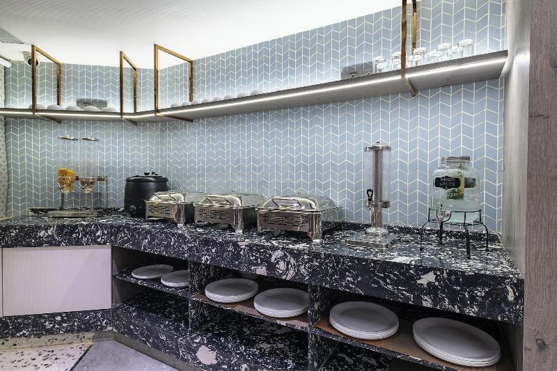 Hotel Eden Serenity Mumbai image