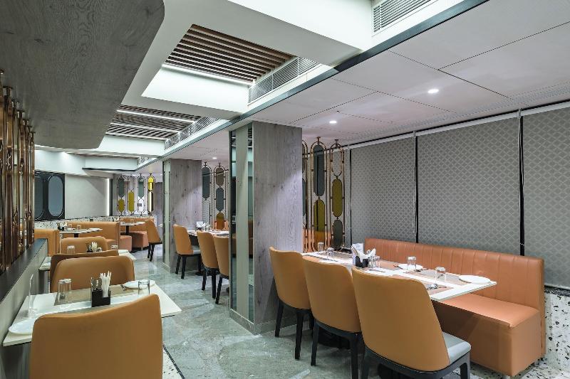 Hotel Eden Serenity Mumbai image