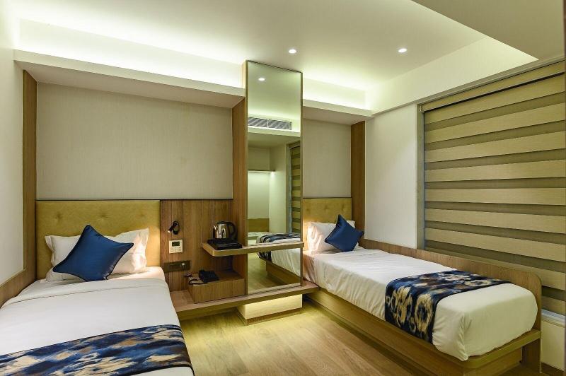 Hotel Eden Serenity Mumbai image