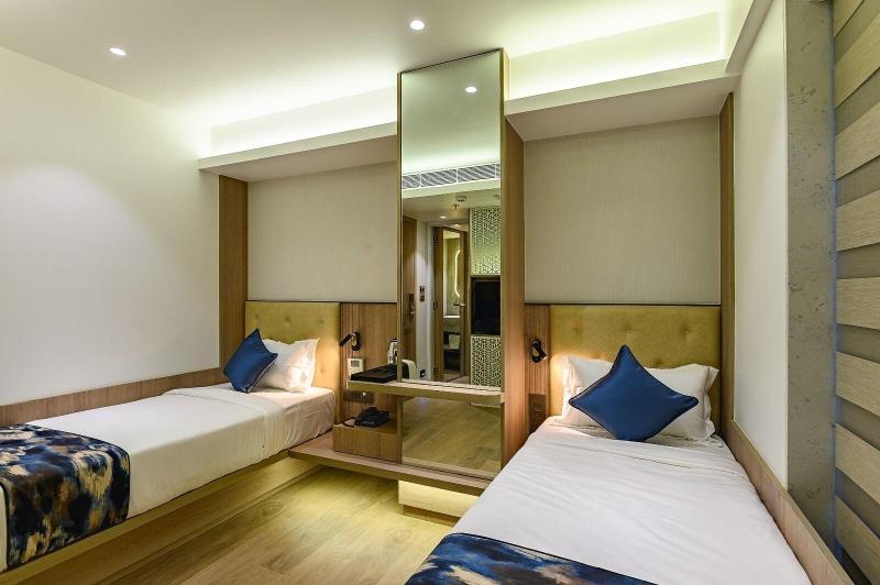 Hotel Eden Serenity Mumbai image