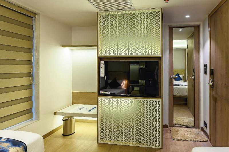 Hotel Eden Serenity Mumbai image
