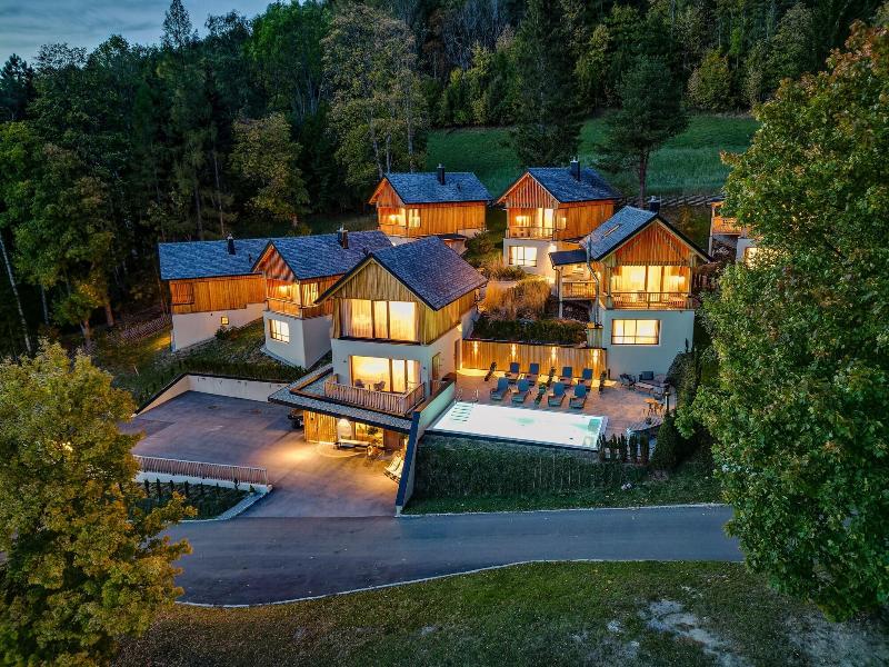 Hideaway Hotel Montestyria Chalets Suiten