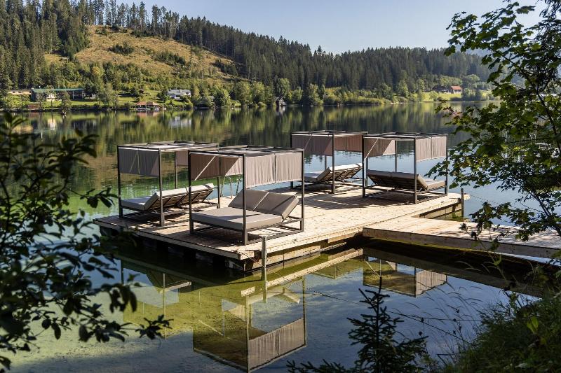 Hideaway Hotel Montestyria Chalets Suiten image