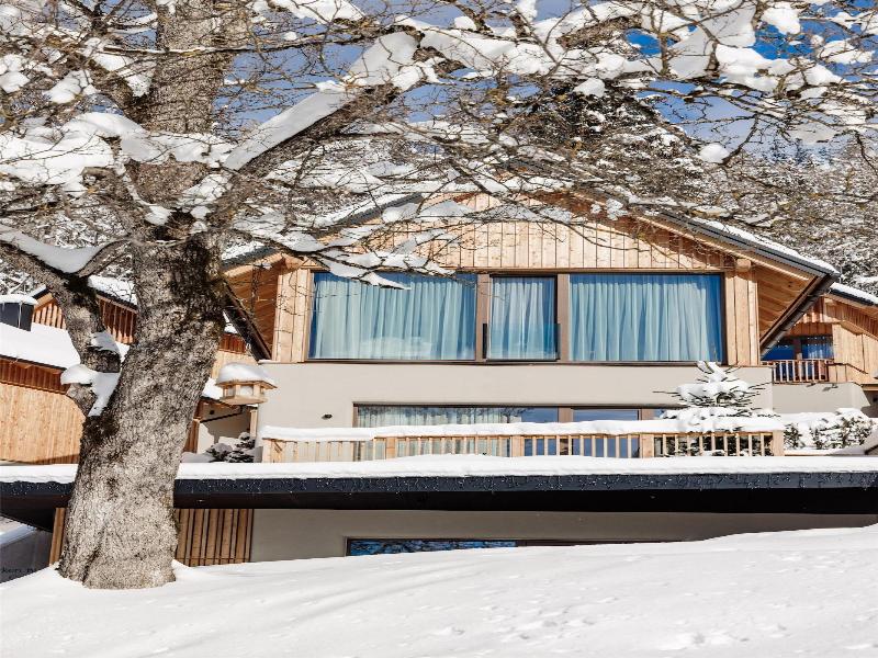 Hideaway Hotel Montestyria Chalets Suiten image