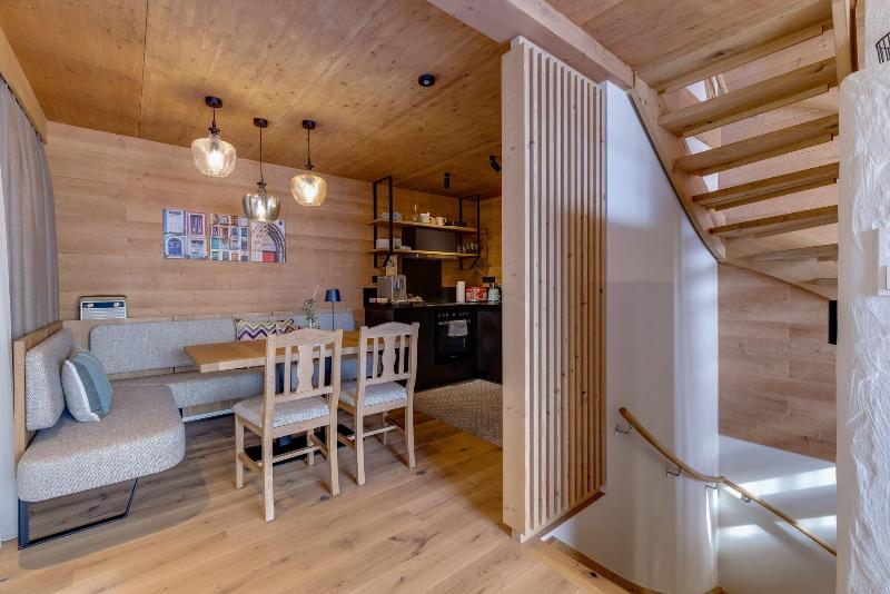 Hideaway Hotel Montestyria Chalets Suiten image