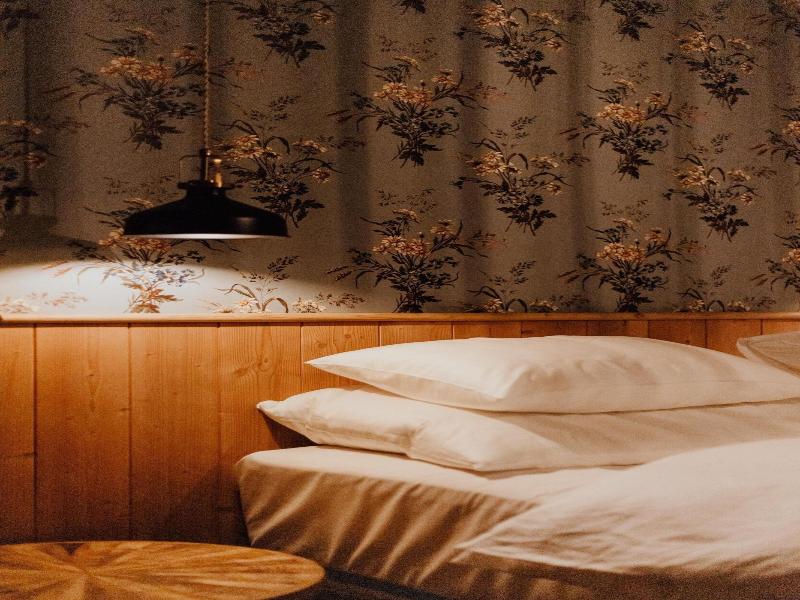 Hideaway Hotel Montestyria Chalets Suiten image
