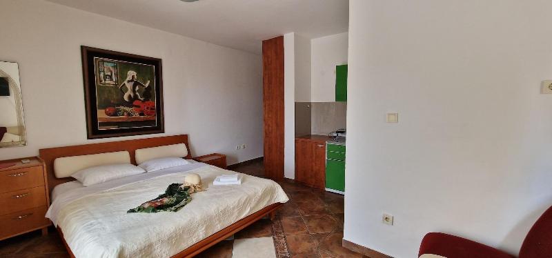 Villa Lutovac image