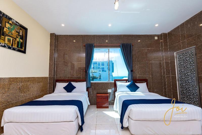 Front Beach Hotel By Joi Hospitality image