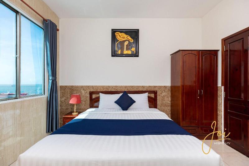 Front Beach Hotel By Joi Hospitality image