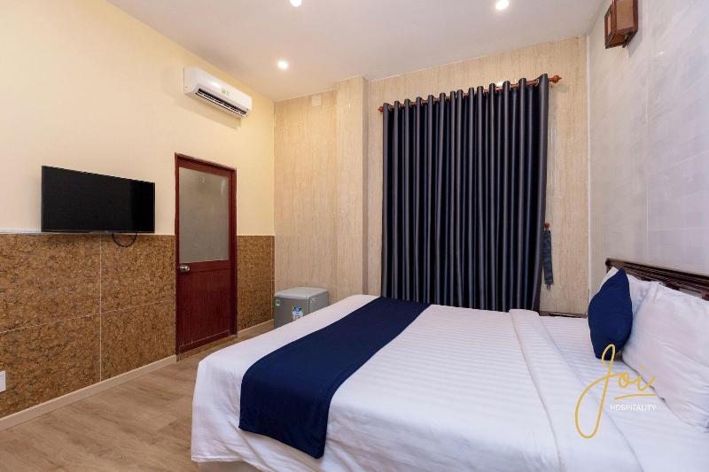 Front Beach Hotel By Joi Hospitality image