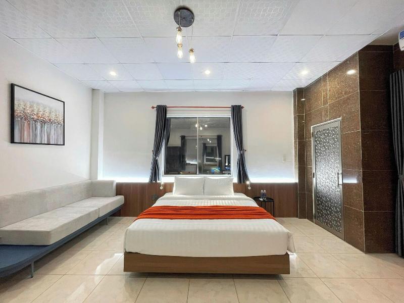 Front Beach Hotel By Joi Hospitality image