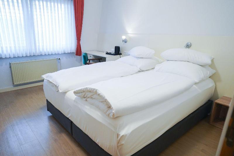 Ap Hotel Viernheim Am Kapellenberg image
