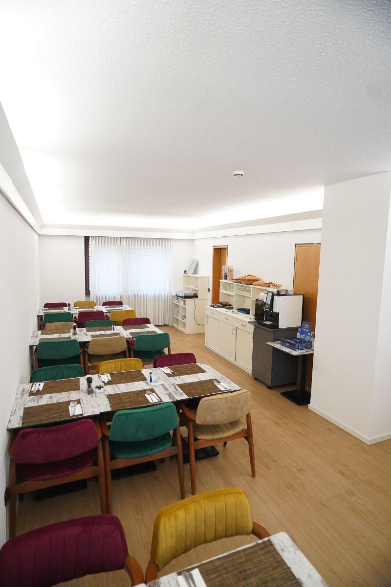 Ap Hotel Viernheim Am Kapellenberg image