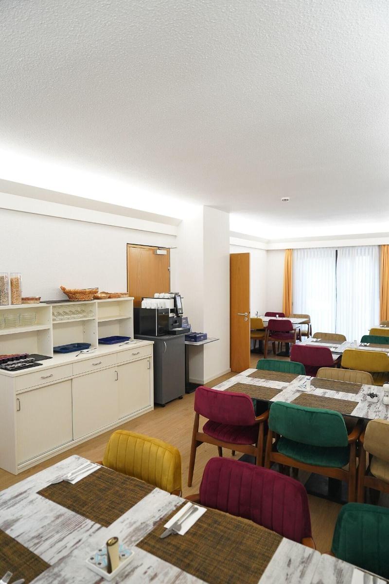 Ap Hotel Viernheim Am Kapellenberg image