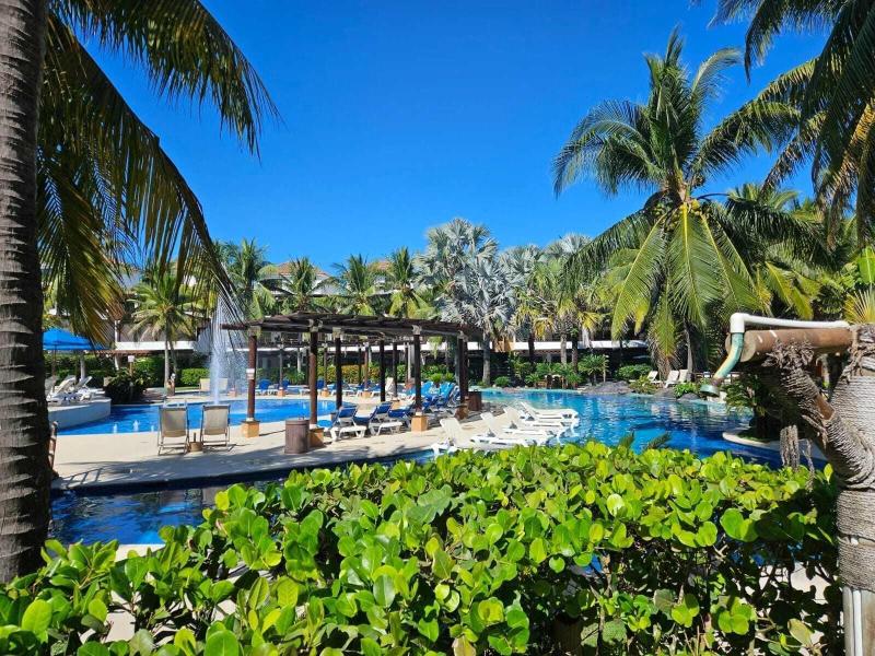 Los Cabos Monterrico Bylaurora Inn