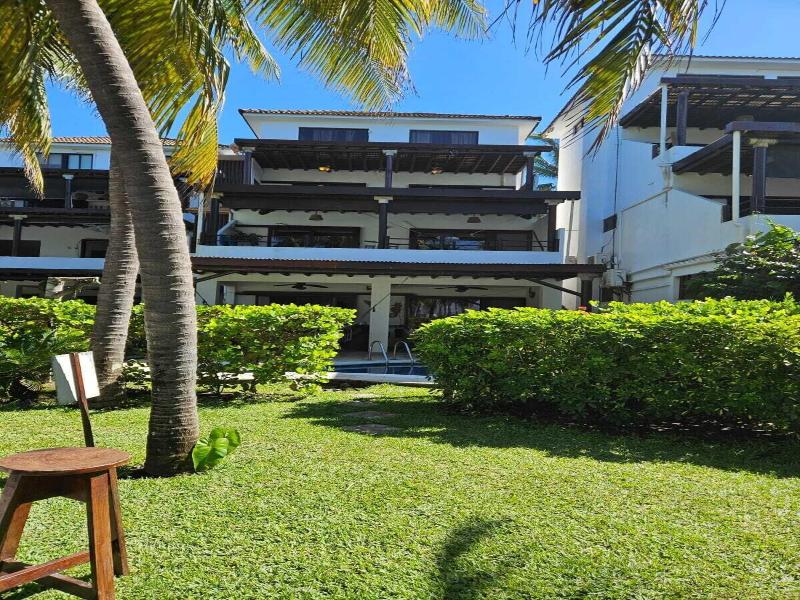 Los Cabos Monterrico Bylaurora Inn