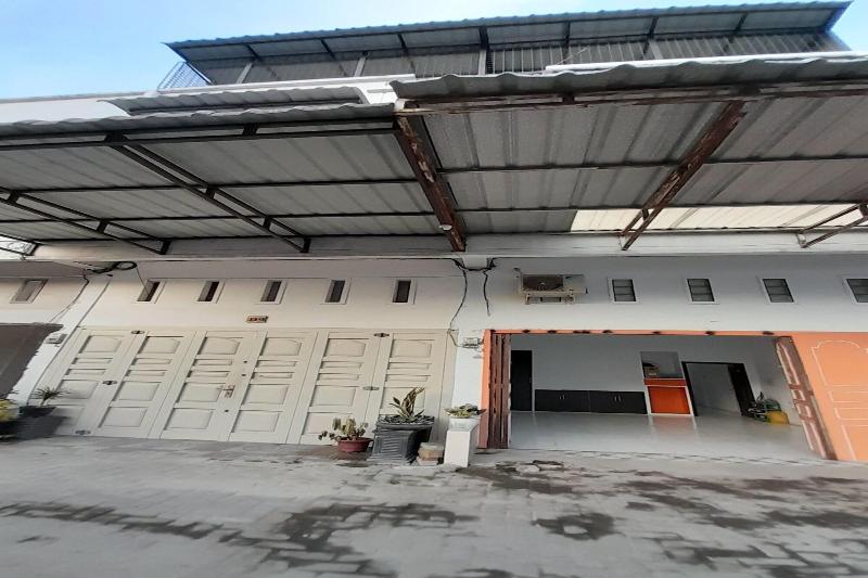 Capital O 93794 Athallah Homestay Syaria image