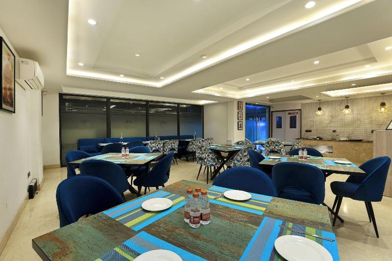 Opo Hotel Iffco Chowk image