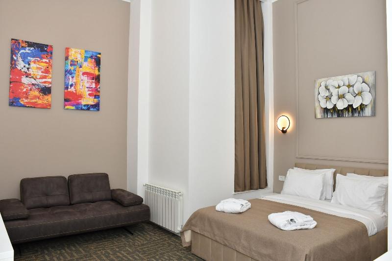 Callisto Hotel image