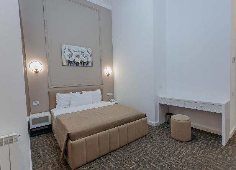 Callisto Hotel image