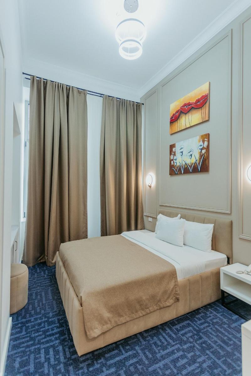 Callisto Hotel image