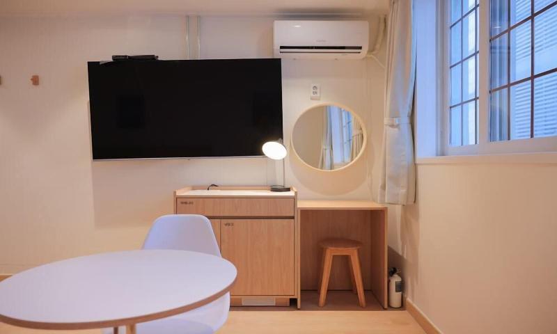 Ace Hotel By Cozy Daejeon Yuseong Branch image