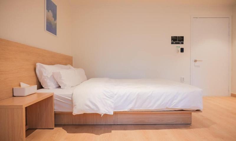 Ace Hotel By Cozy Daejeon Yuseong Branch image