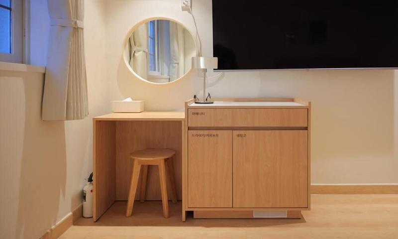 Ace Hotel By Cozy Daejeon Yuseong Branch image