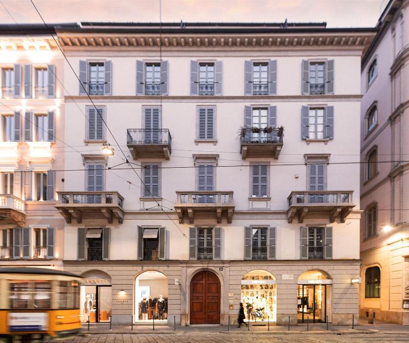 Domya Manzoni 25 image