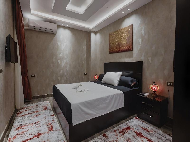 Pyramids Planet Hotel image
