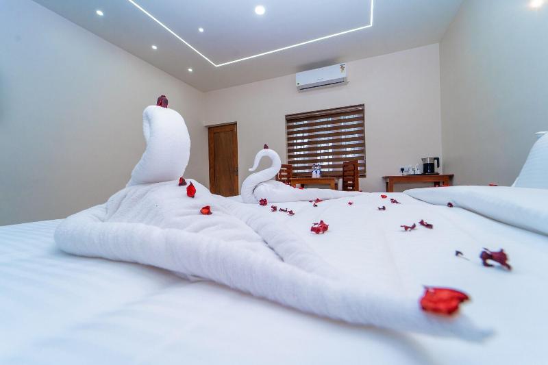 Skylar Seaview Beach Resort And Spa image
