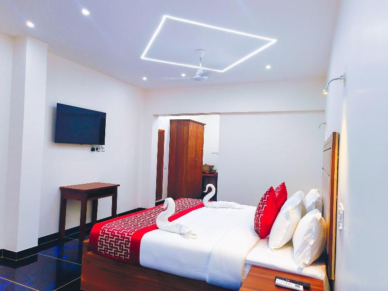 Skylar Seaview Beach Resort And Spa image