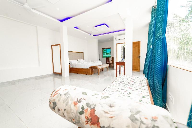 Skylar Seaview Beach Resort And Spa image